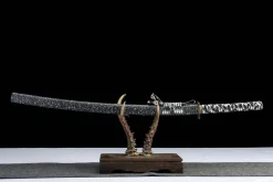 Alternative view of Thousand Transformations - Kézzel Kovácsolt Katana 1045-ös szénacélból