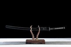Alternative view of Három Ciprus Őrzője - Kézzel Kovácsolt Katana 1065-ös szénacélból
