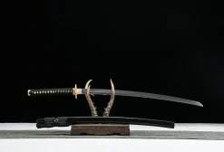 Alternative view of Night Edge - Kézzel Kovácsolt Katana Damaszkuszi acélból