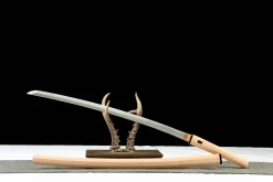 Silent Moment - Kézzel Kovácsolt Katana T10 szerszámacélból